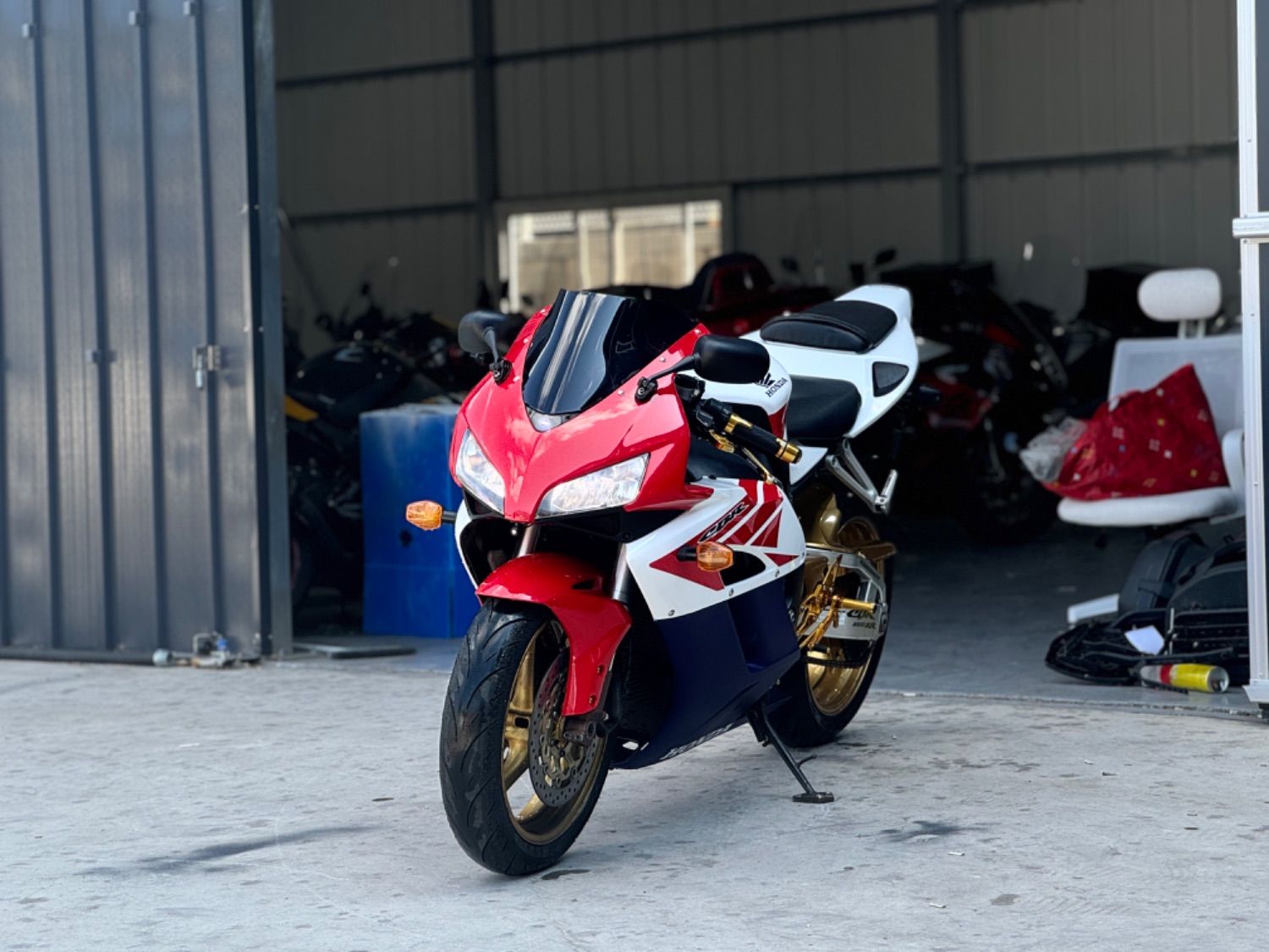 혼다 CBR 1000 RR more