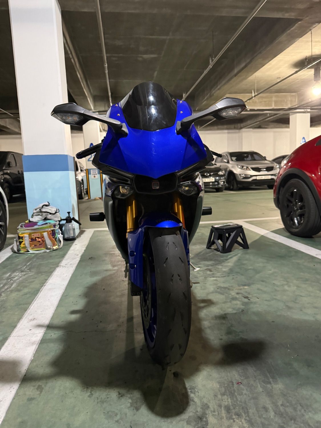 야마하 YZF R1 2019 블루 사진 1