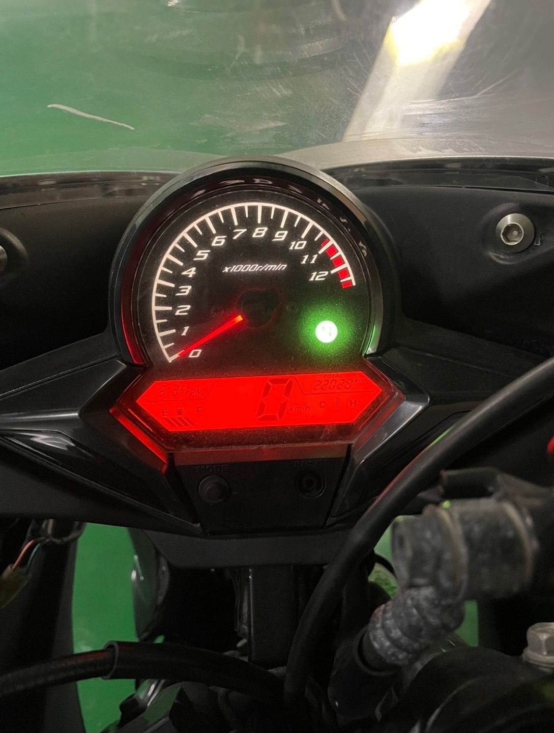 혼다 CBR 125 R thumb 2