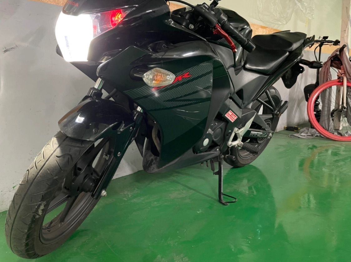 혼다 CBR 125 R more