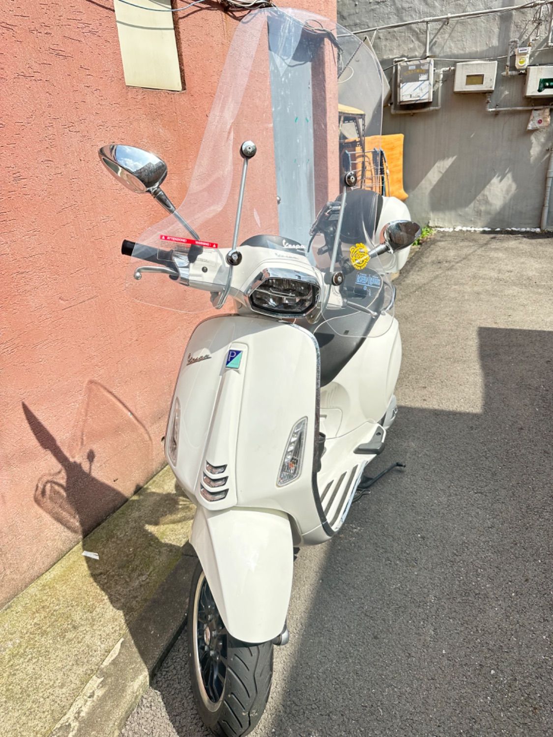 베스파 스프린트 S 125 more