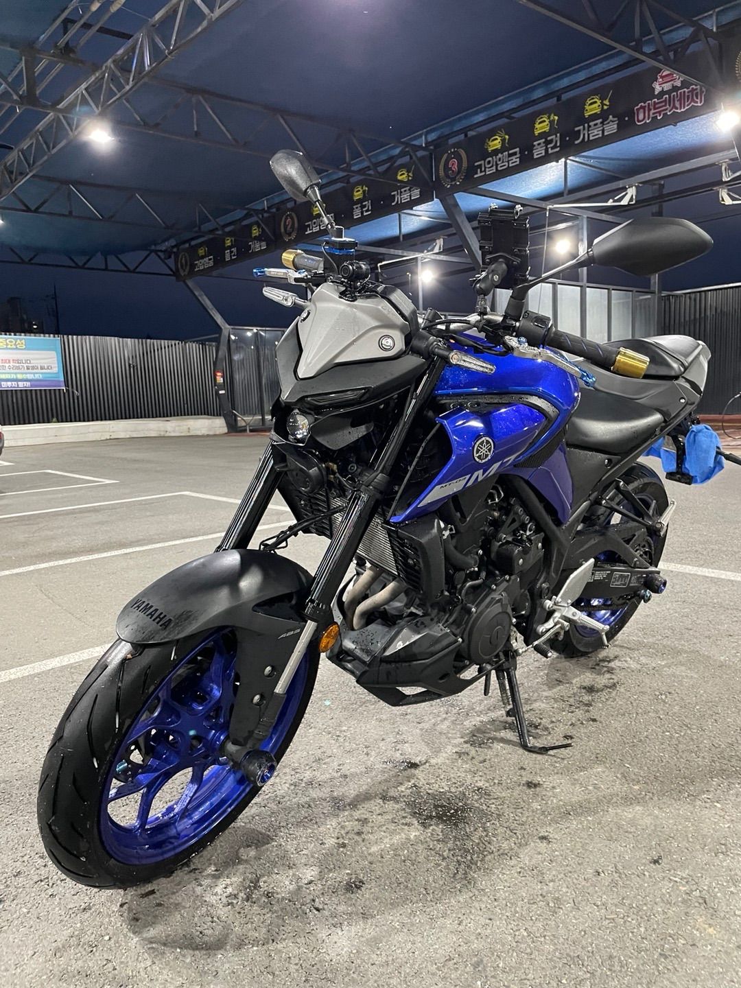 야마하 MT 03 thumb 2