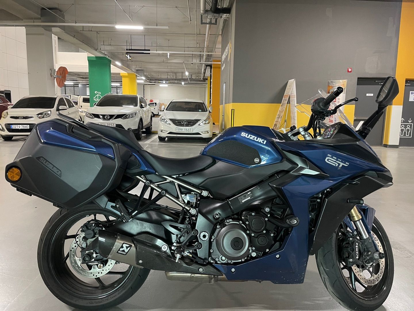 스즈키 GSX S 1000 GT thumb 2