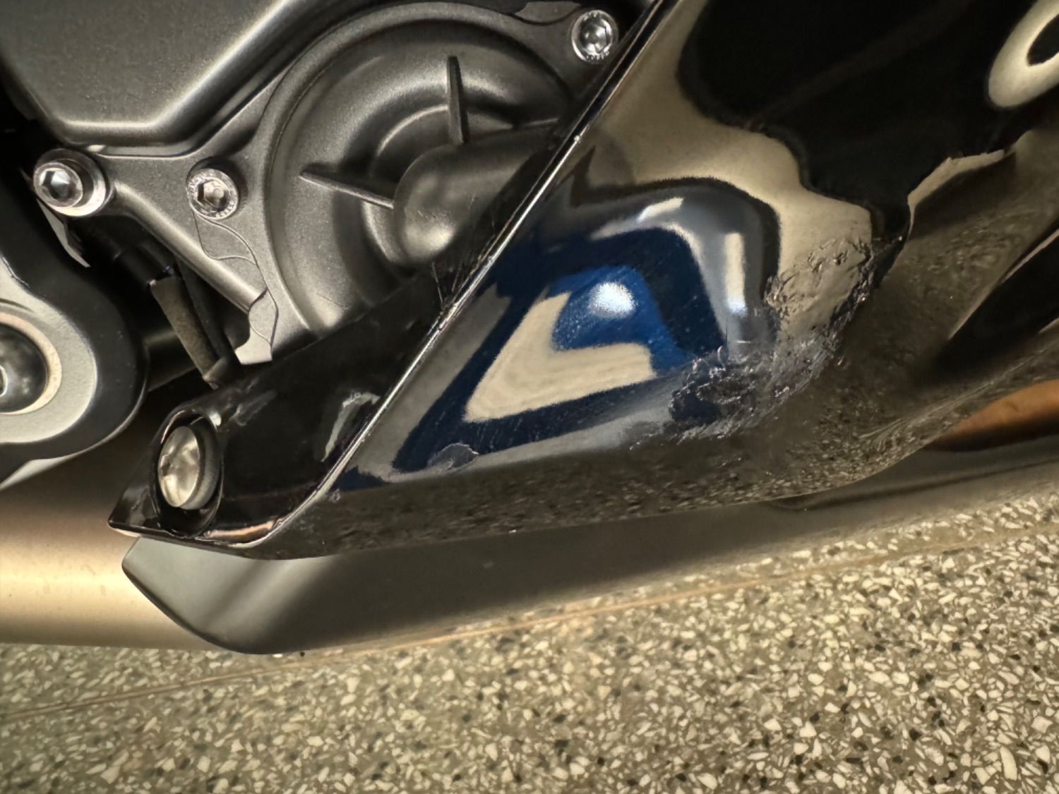 야마하 YZF R7 2022 오렌지 사진 7