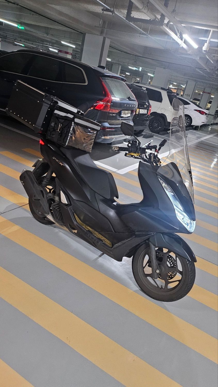 혼다 PCX 125 thumb 2