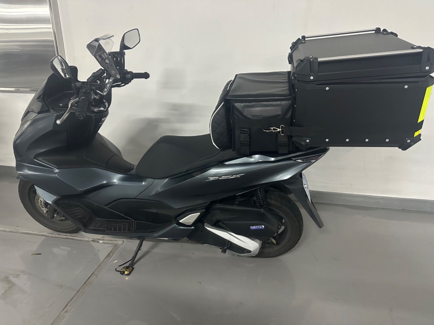 혼다 PCX 125 thumb 2