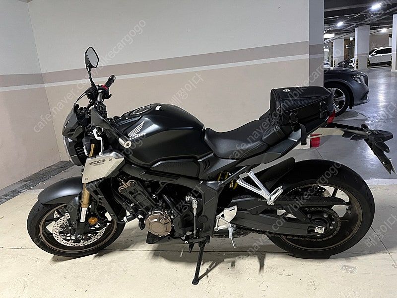 혼다 CB 650 R thumb 2