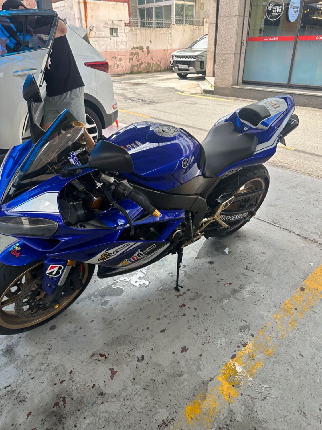 야마하 YZF R1 more