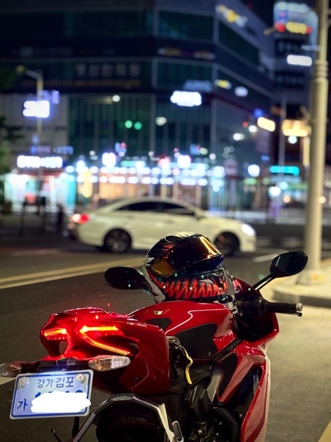 두카티 959 파니갈레 more