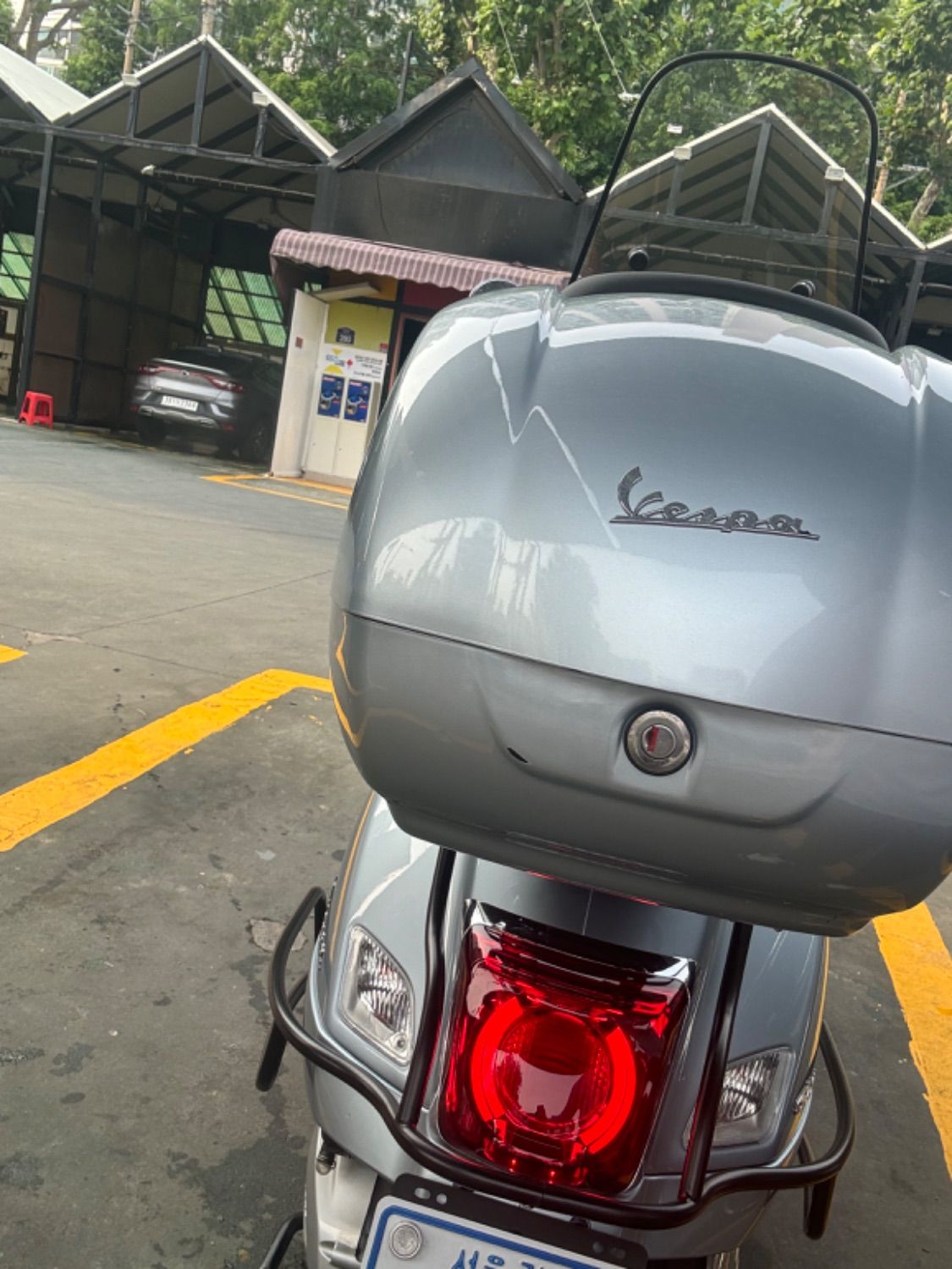 베스파 GTS 300 슈퍼테크 more