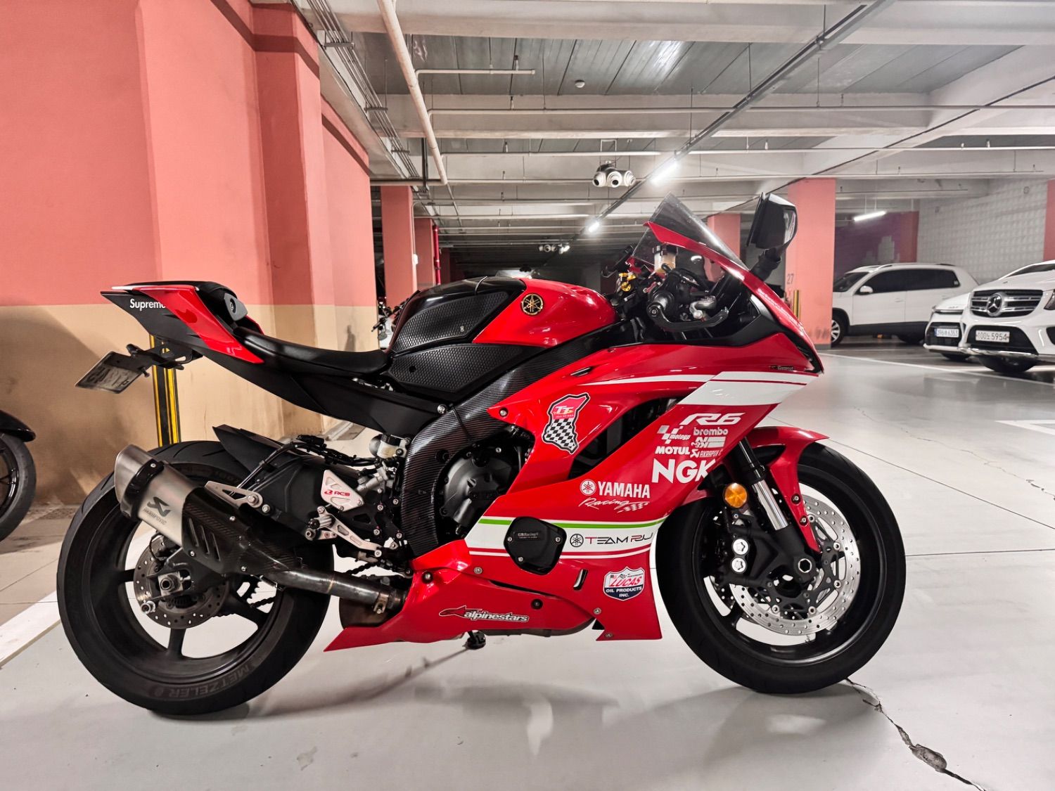 야마하 YZF R6 more