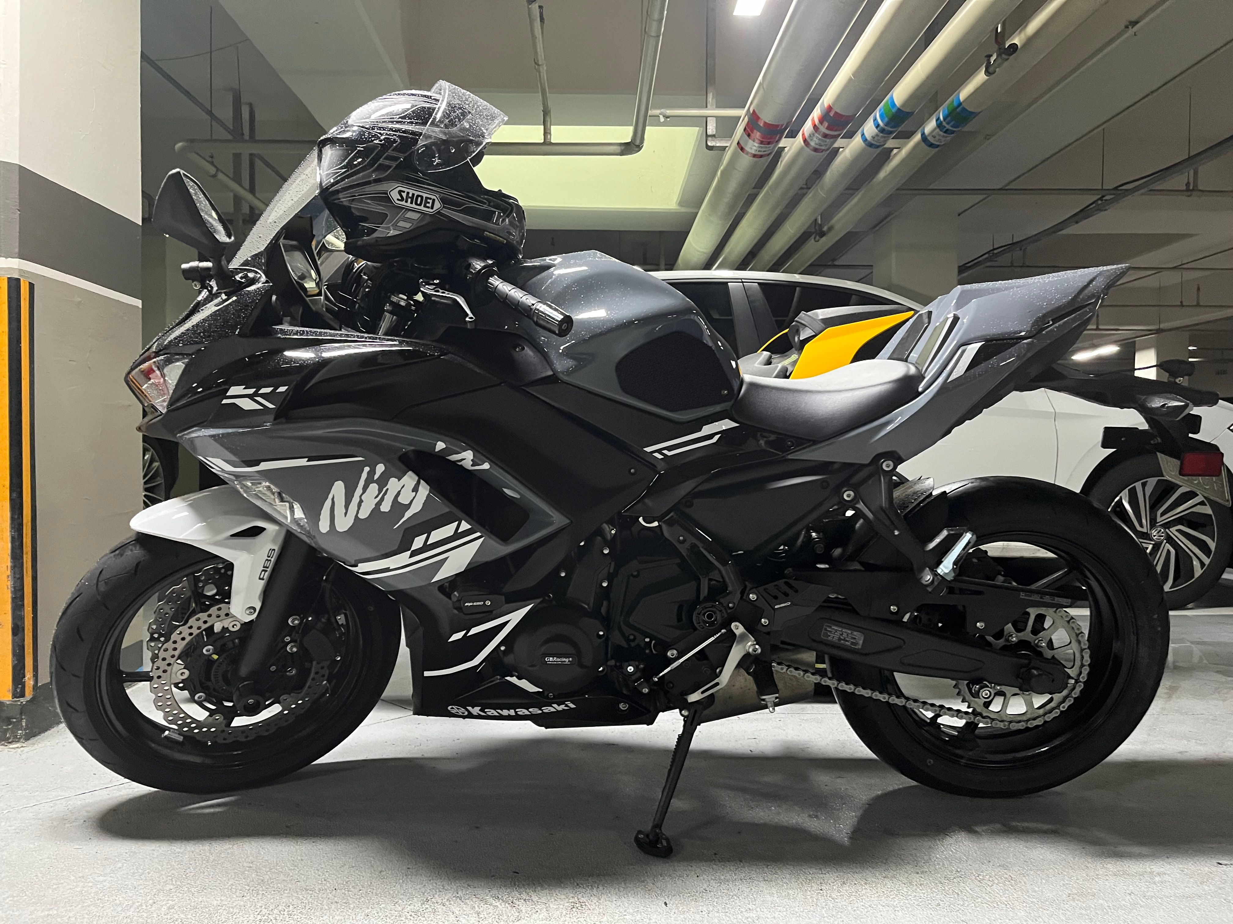 가와사키 닌자 650 thumb 2