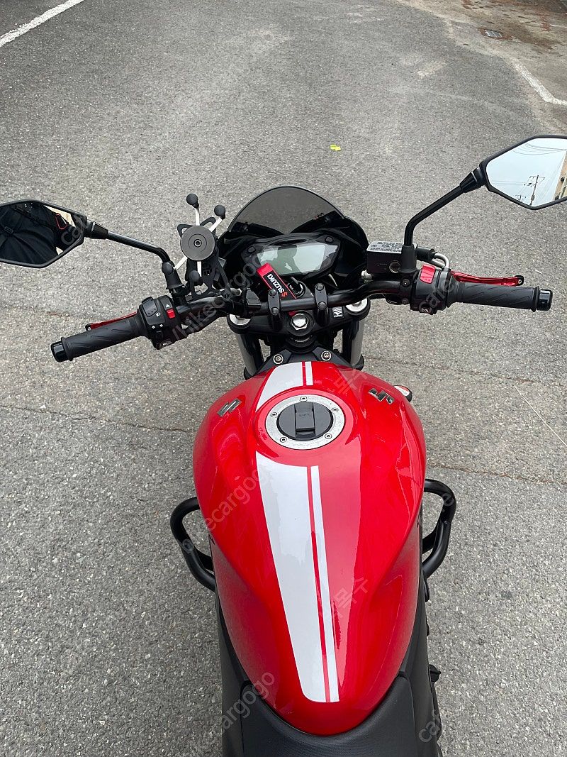 스즈키 SV 650 thumb 2