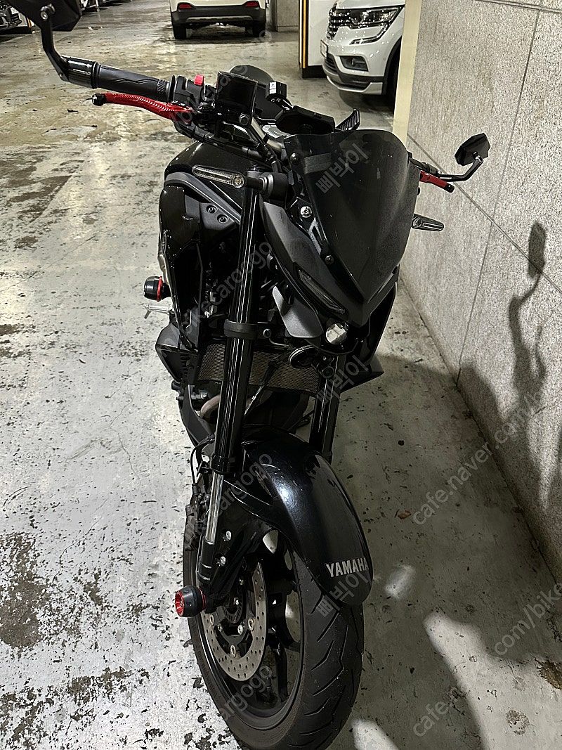 야마하 MT 03 thumb 2