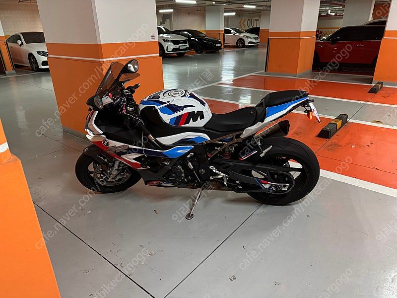 BMW S 1000 RR thumb 2