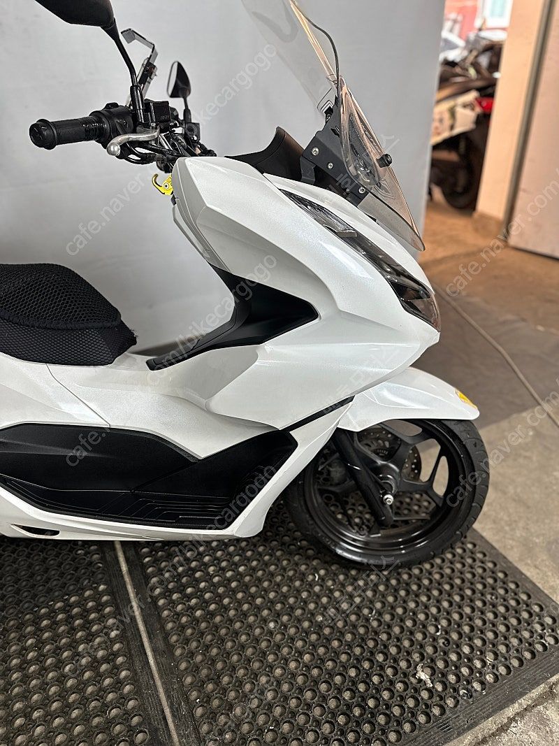 혼다 PCX 125 thumb 2