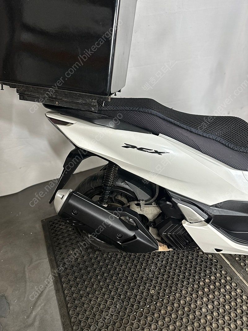 혼다 PCX 125 more