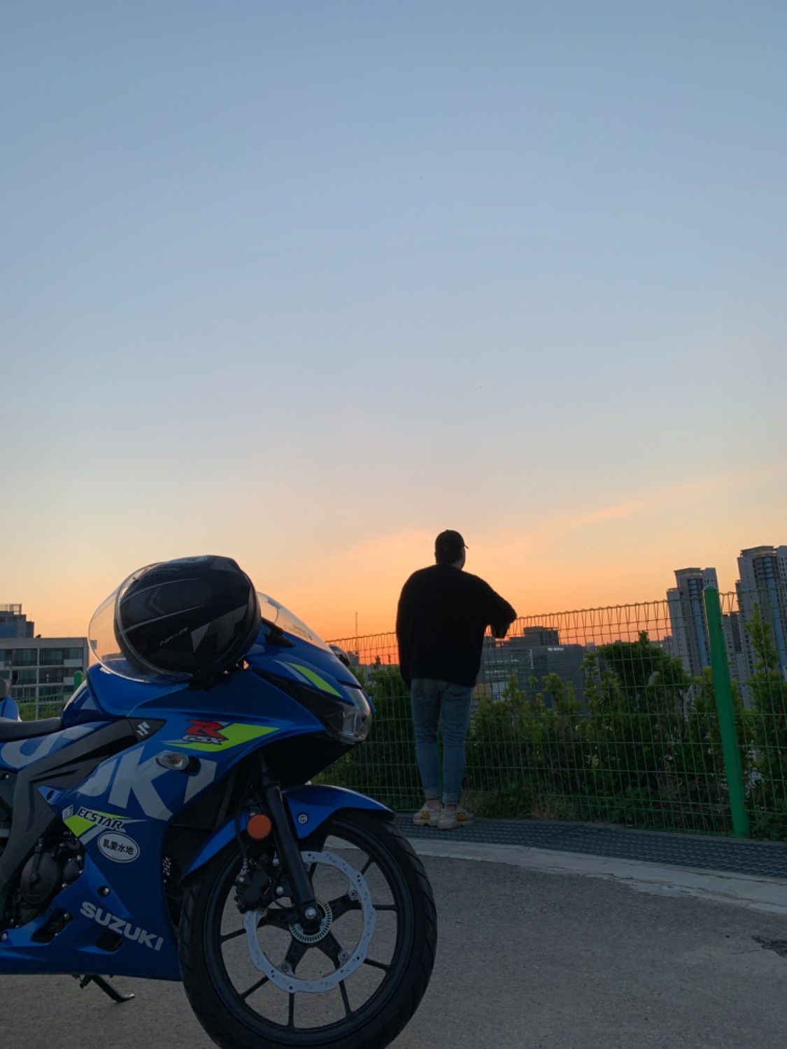 스즈키 GSX R 125 ABS more