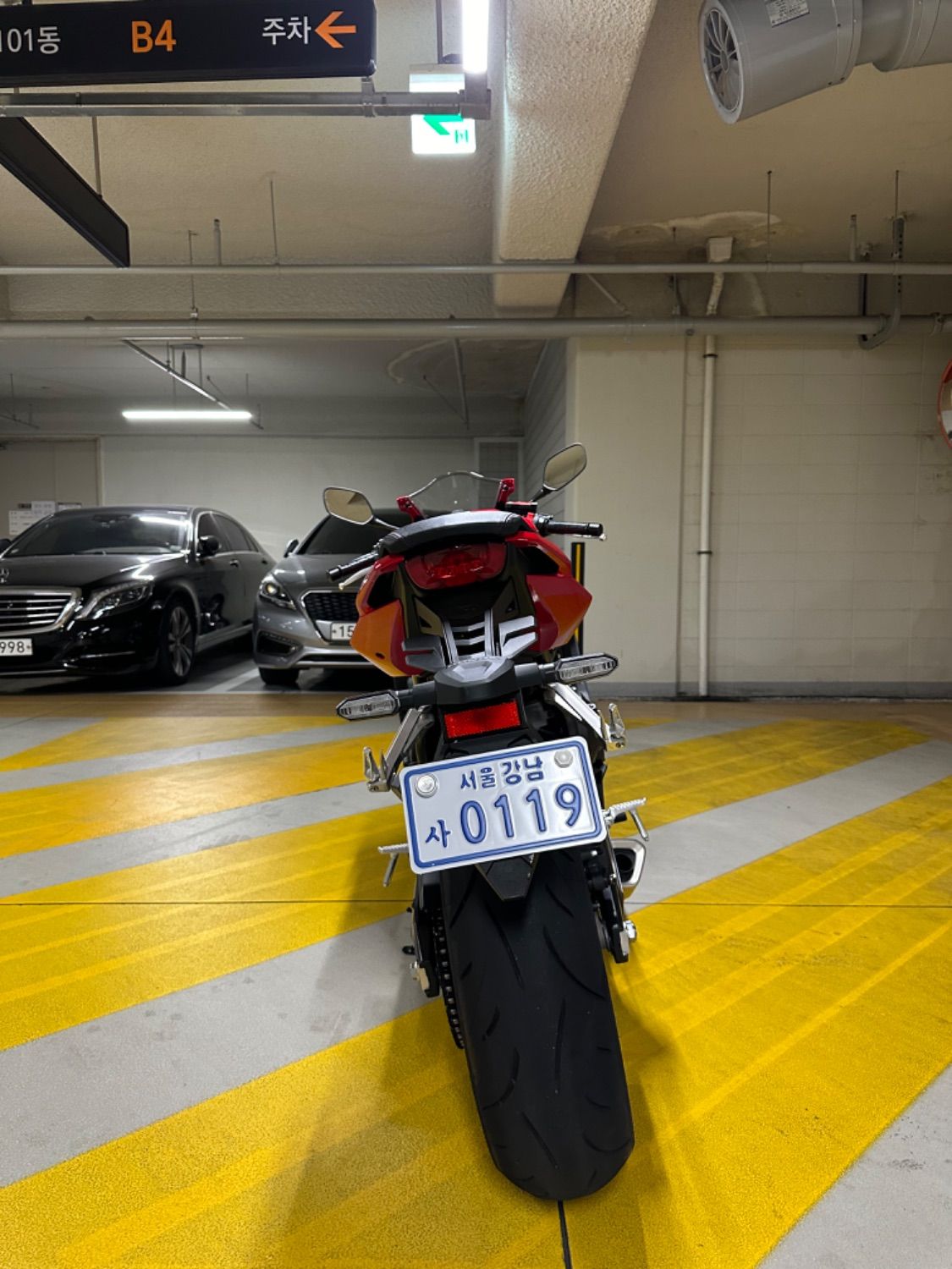 혼다 CBR 650 R MT more