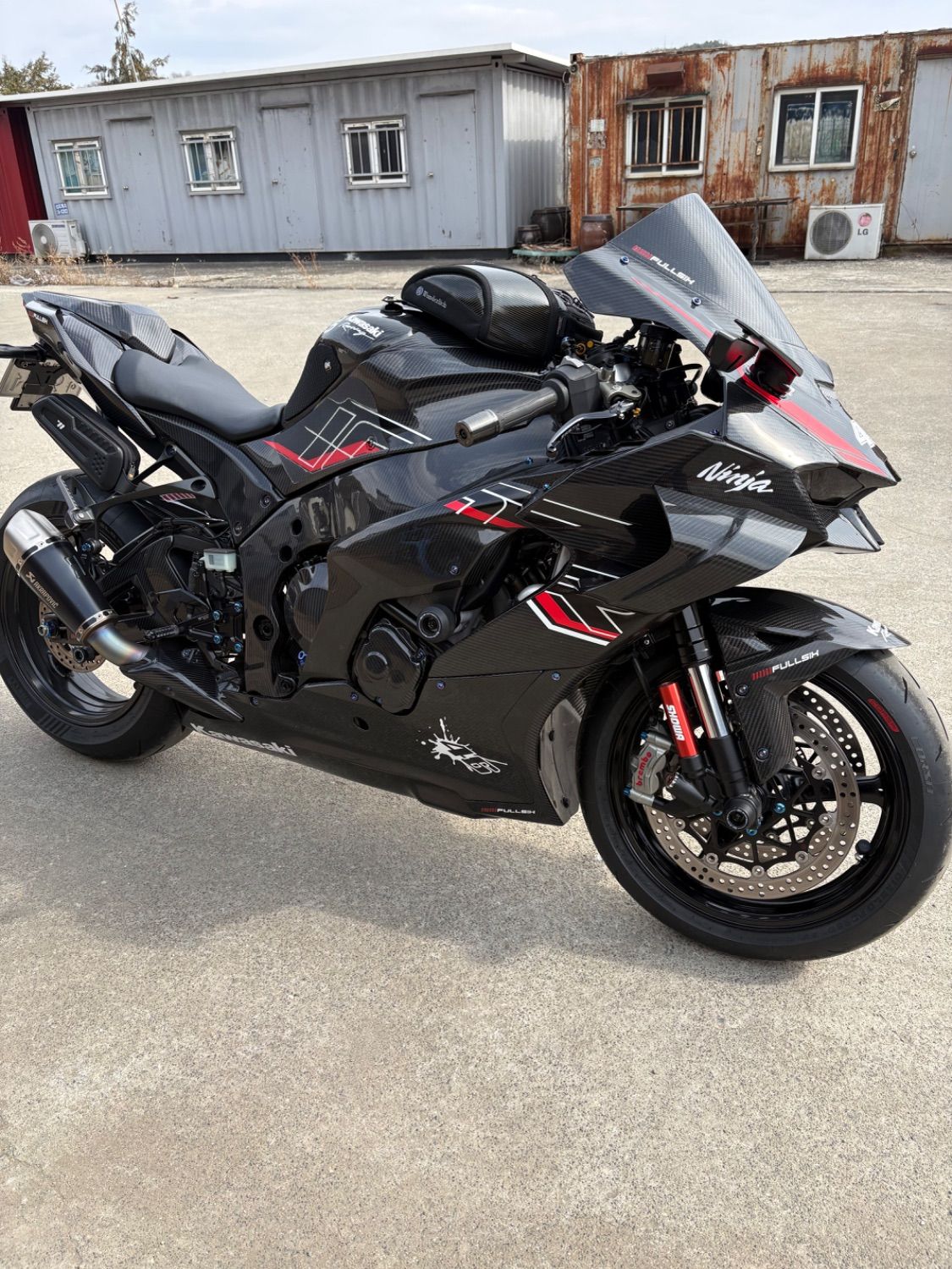 가와사키 닌자 ZX 10 R 2023 블랙 사진 5