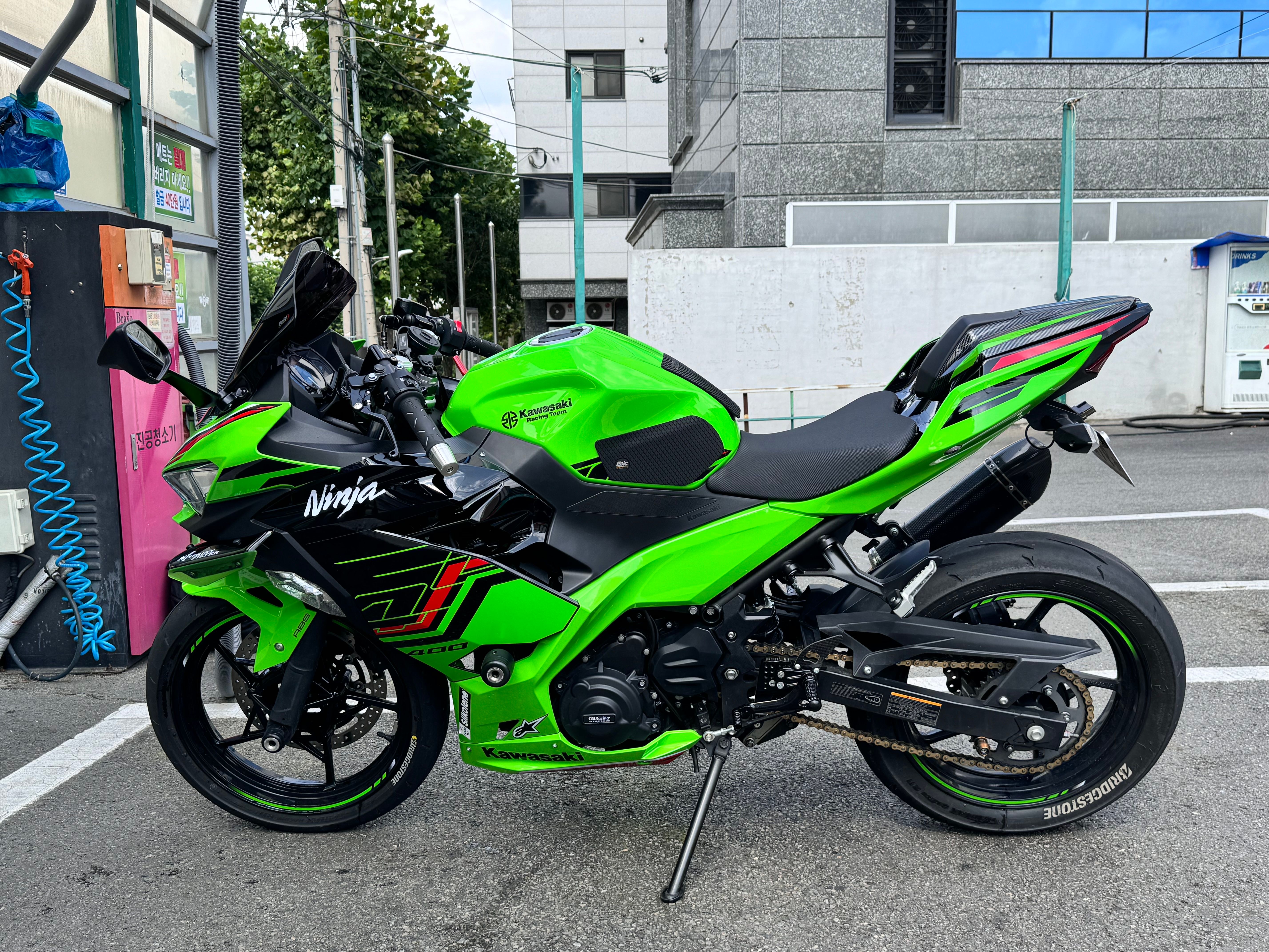 가와사키 닌자 400 ABS more