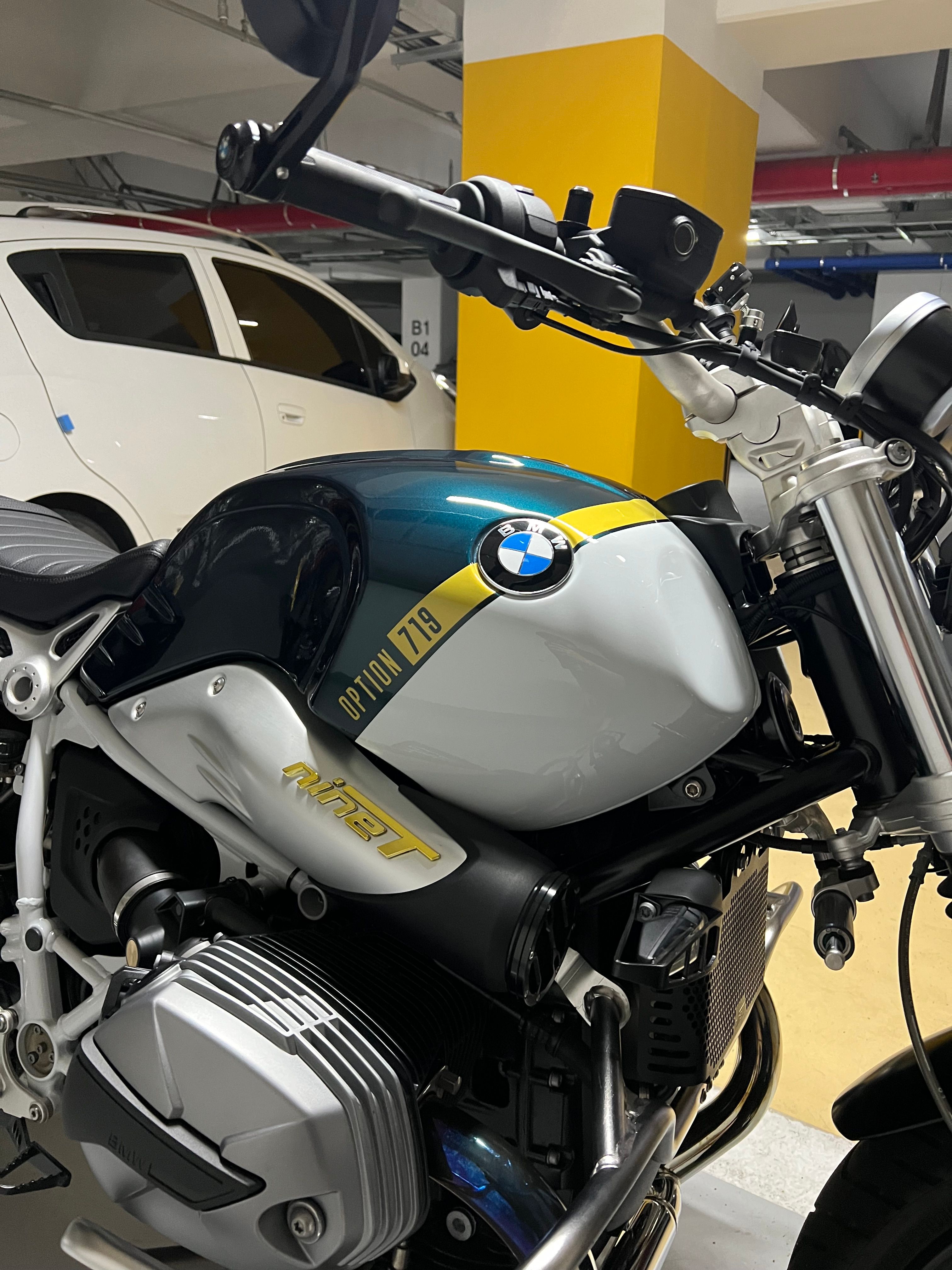 BMW R nine T 스크램블러 thumb 2