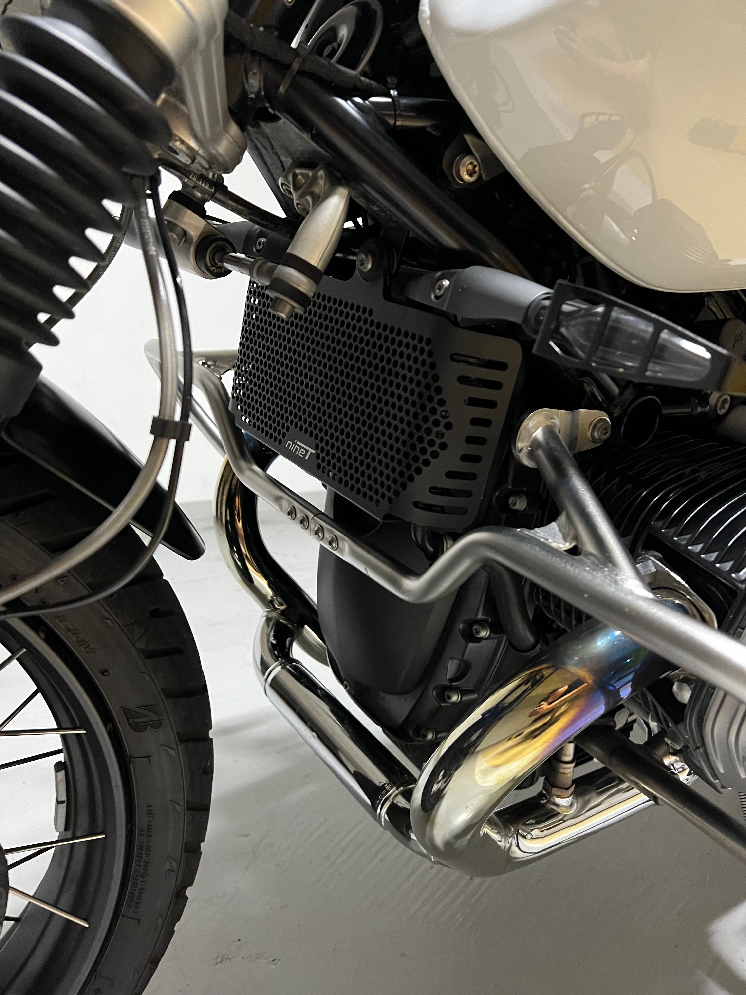 BMW R nine T 스크램블러 more