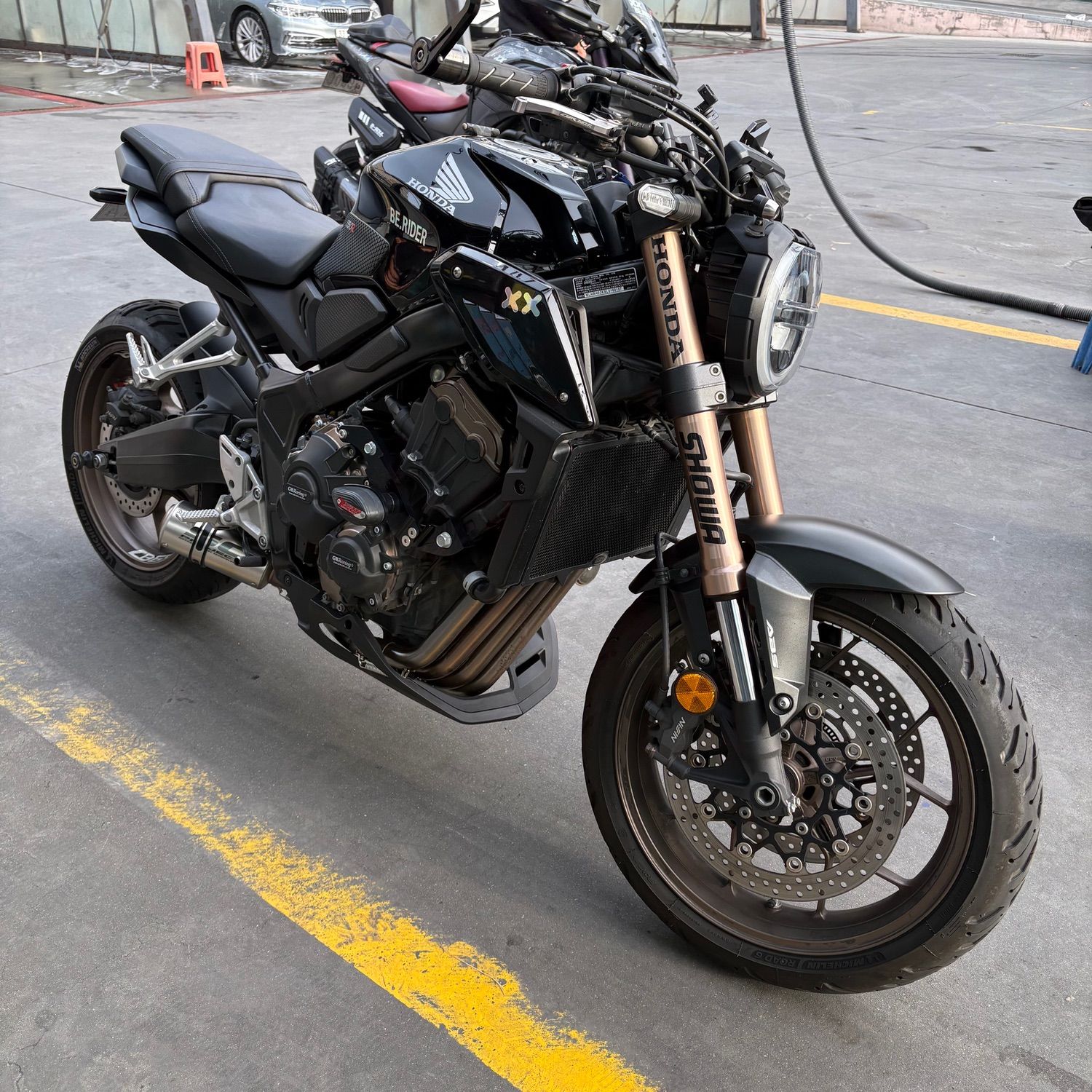 혼다 CB 650 R 2020 블랙 사진 1