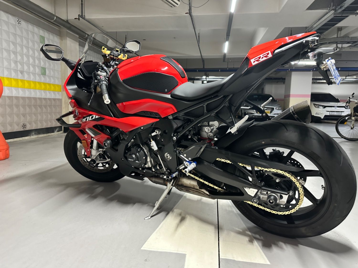 BMW S 1000 RR 2023 레드 사진 5