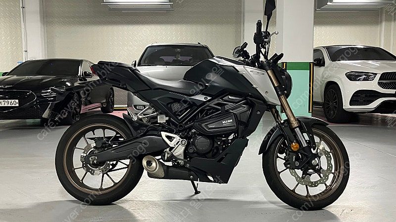 혼다 CB 125 R more