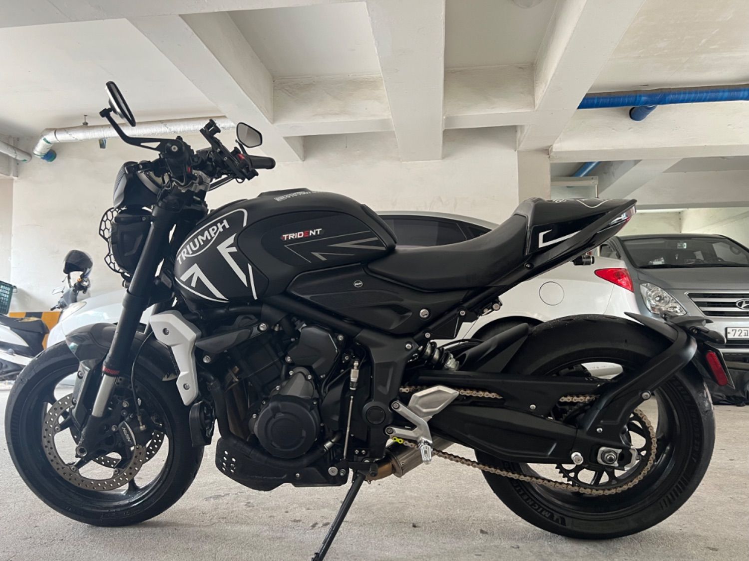 트라이엄프 트라이던트 660 more