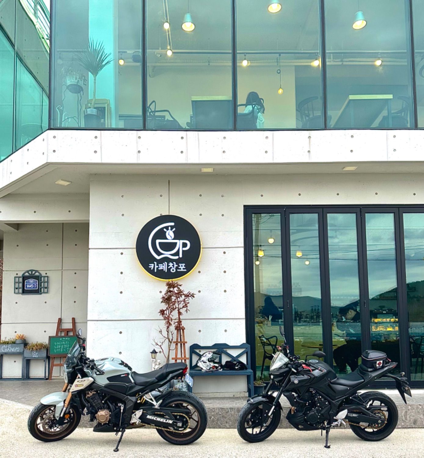 야마하 MT 03 thumb 2