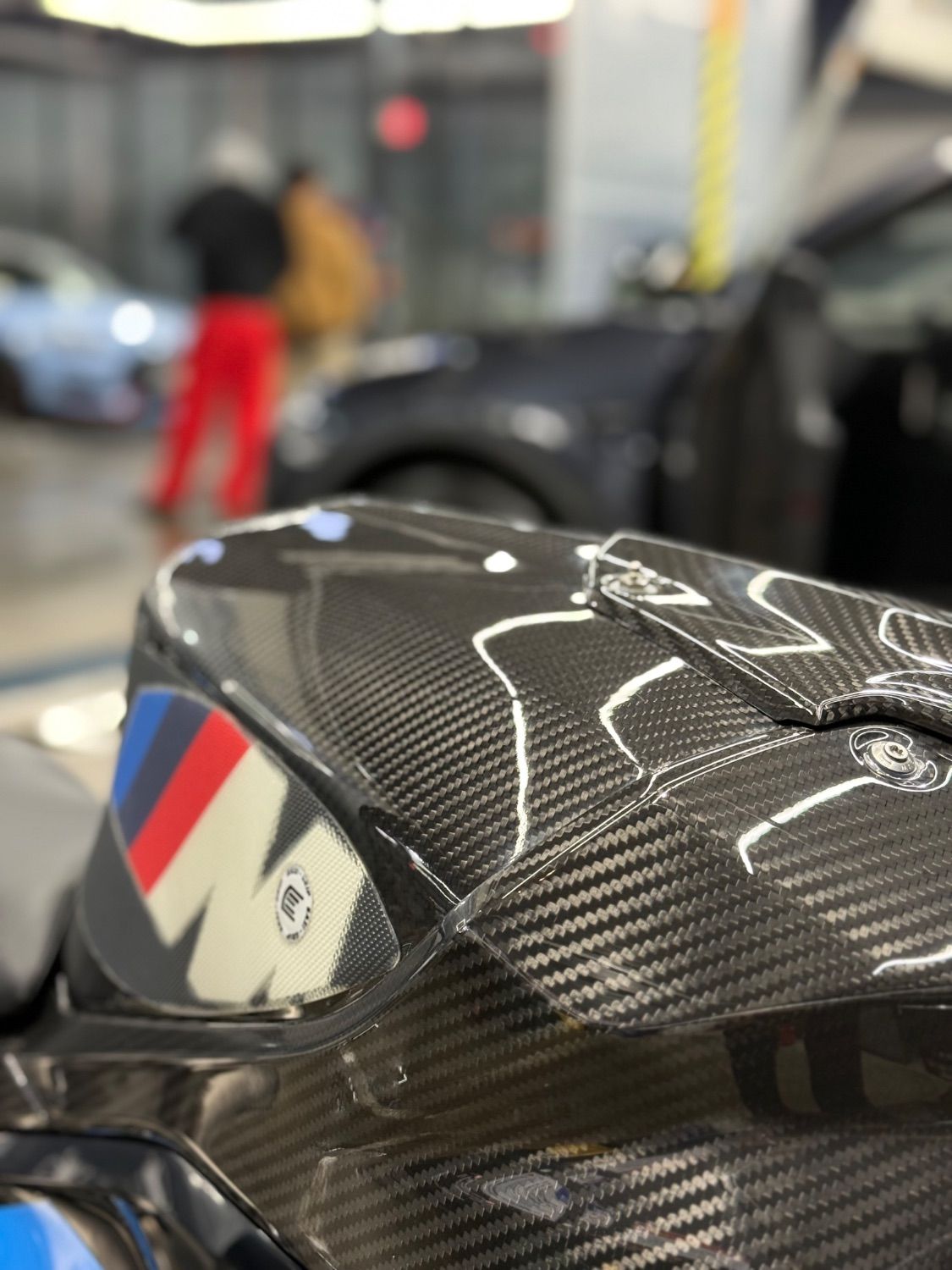 BMW M 1000 RR 2023 블랙 사진 4