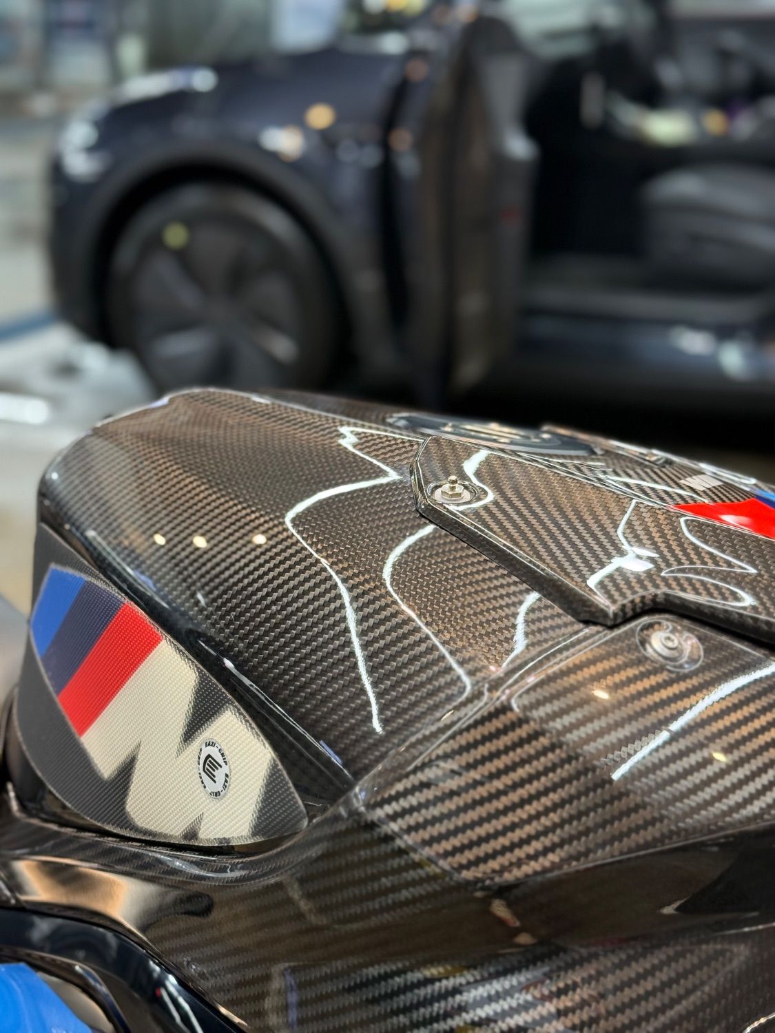 BMW M 1000 RR 2023 블랙 사진 2