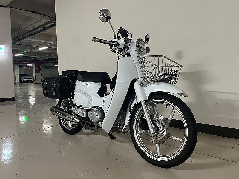 혼다 슈퍼 커브 110 thumb 2