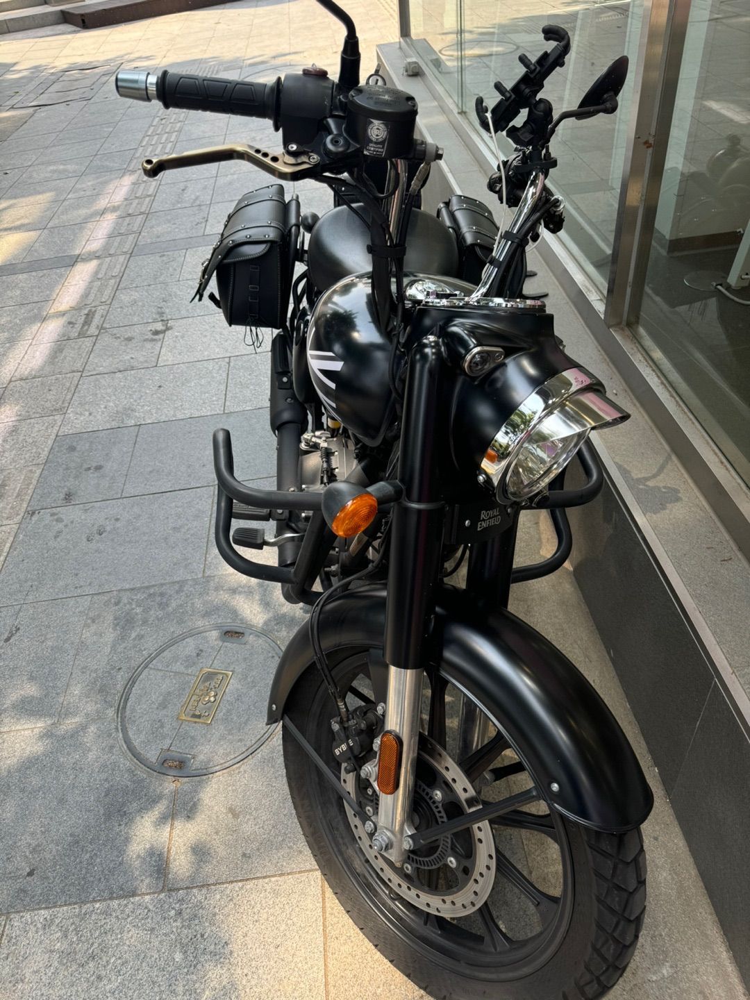 로얄엔필드 클래식 350 thumb 2