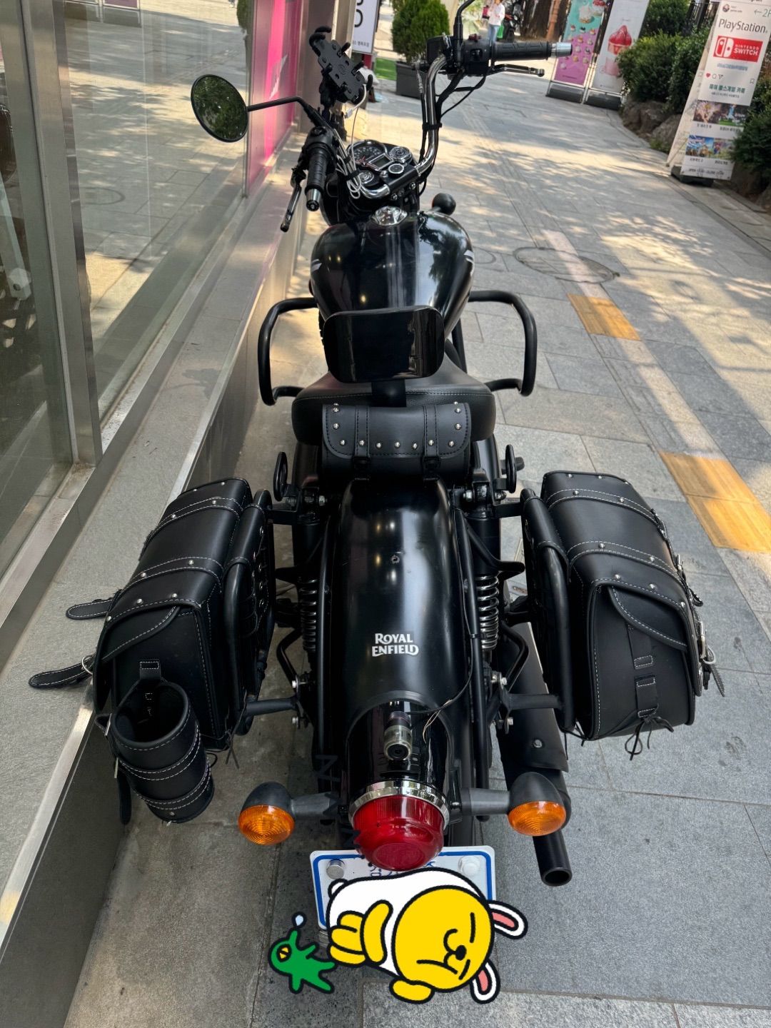 로얄엔필드 클래식 350 more