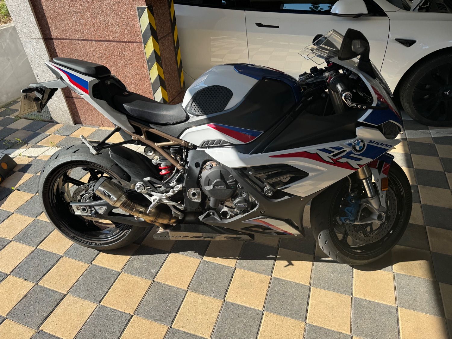 BMW S 1000 RR 2022 블랙 사진 5