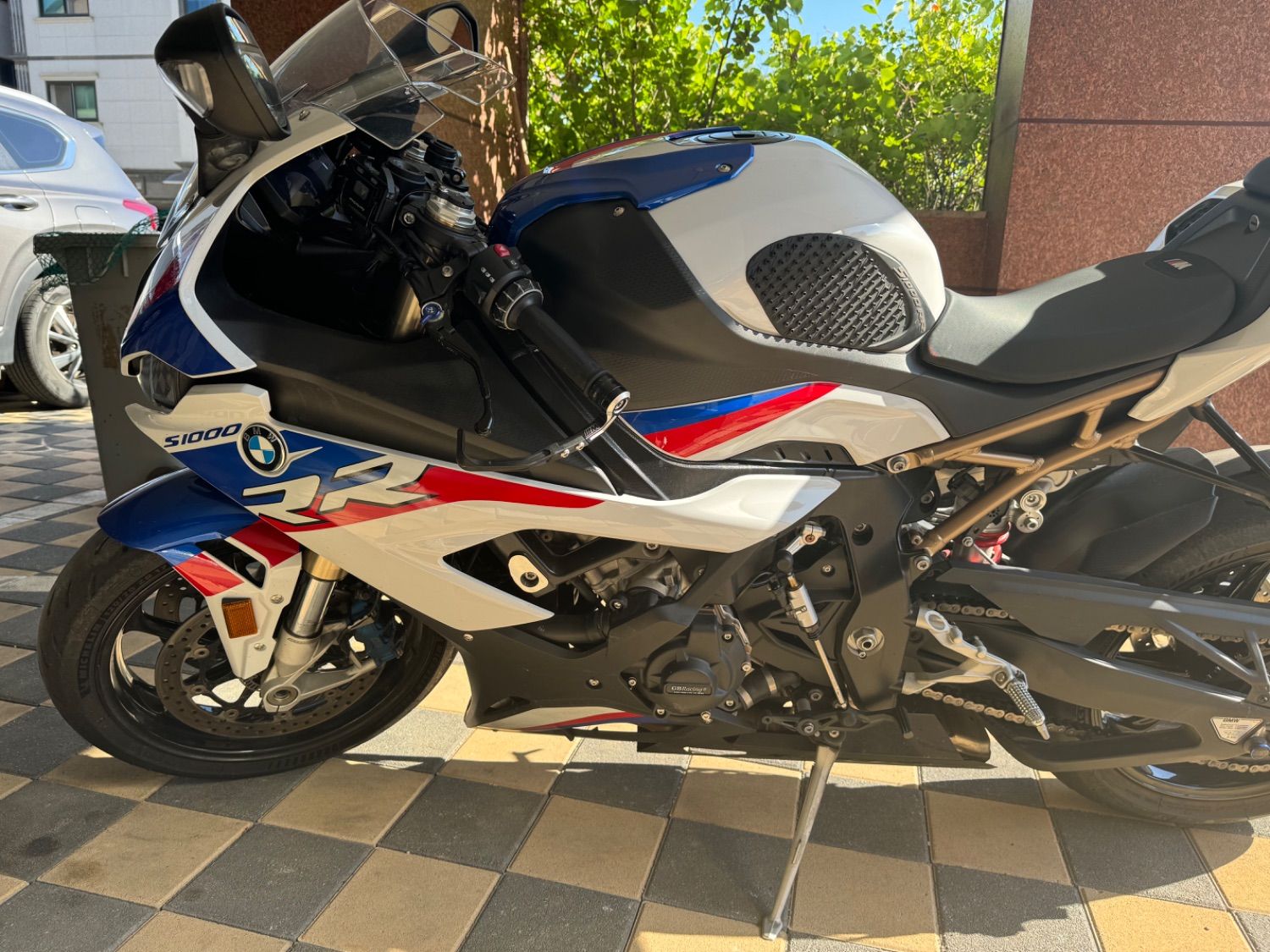 BMW S 1000 RR thumb 2