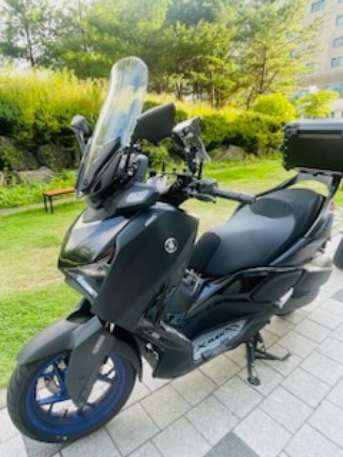 야마하 XMAX 300 ABS thumb 2