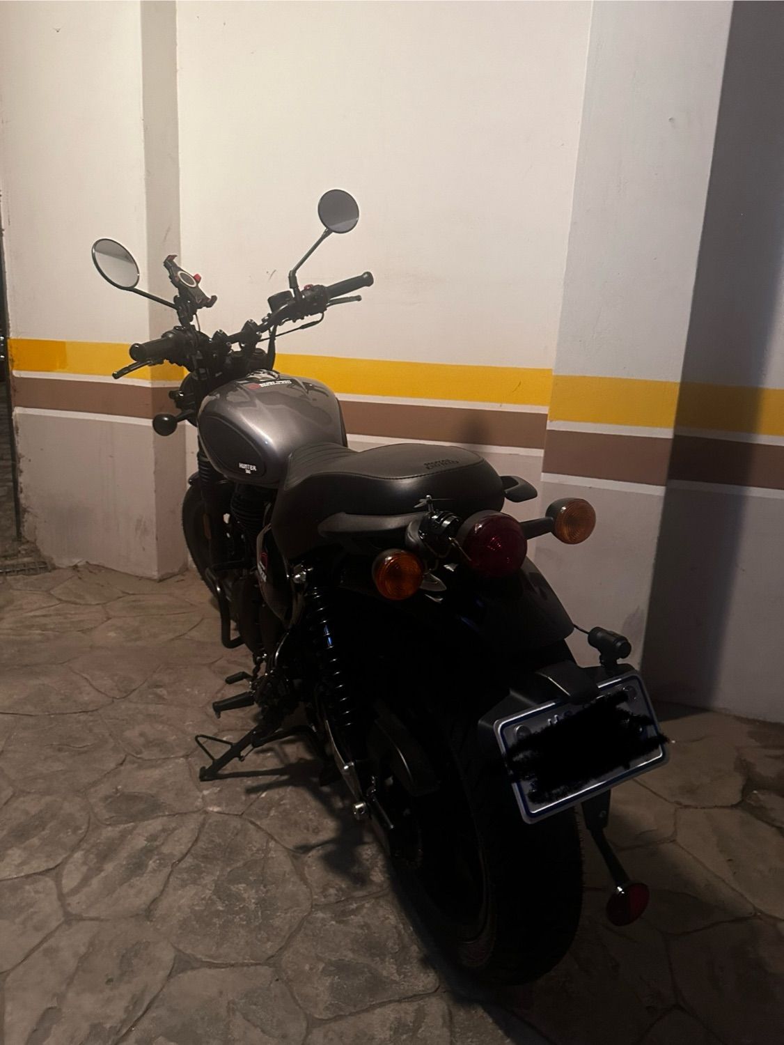 로얄엔필드 헌터 350 thumb 2