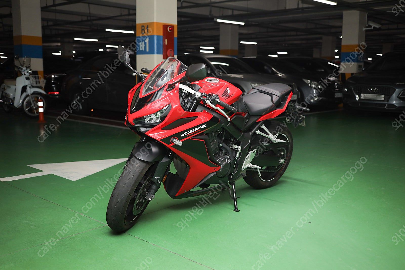 혼다 CBR 650 R MT thumb 2