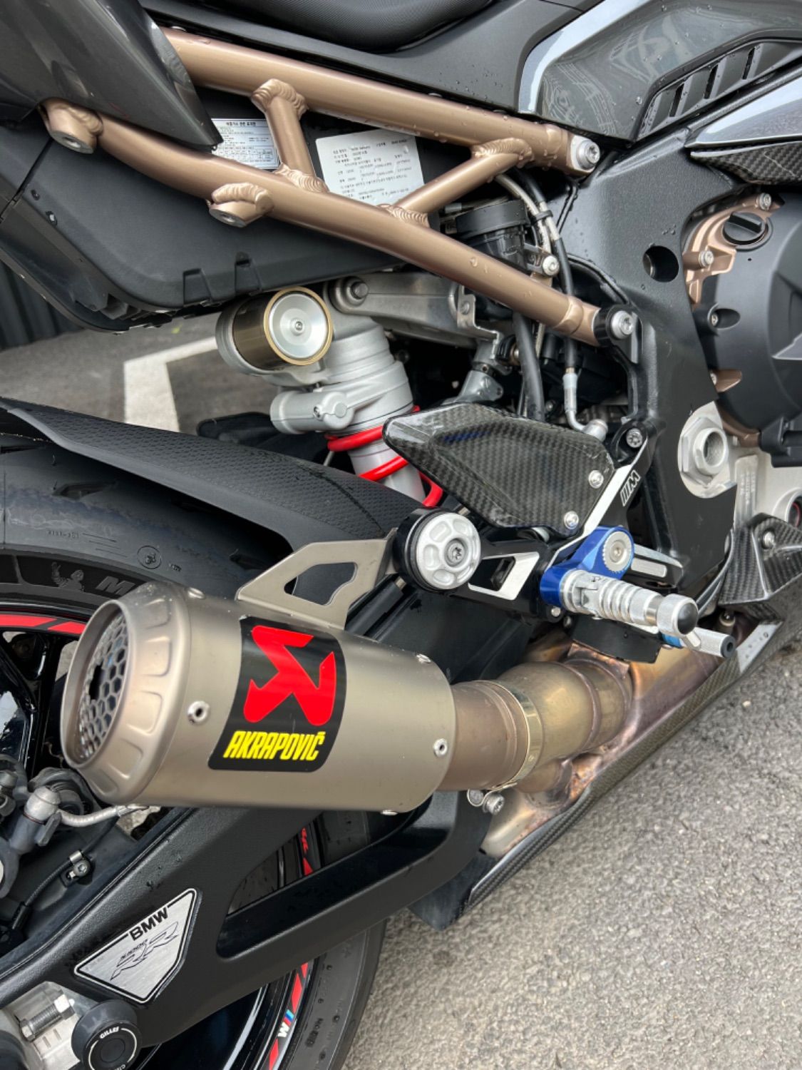 BMW S 1000 RR 2022 블랙 사진 8
