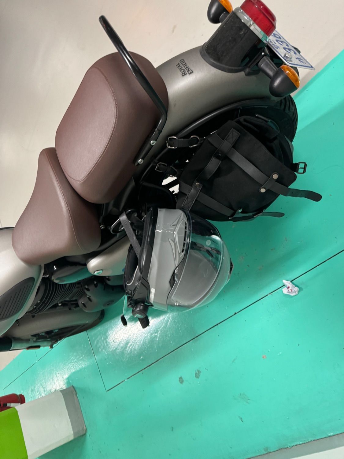 로얄엔필드 클래식 350 more