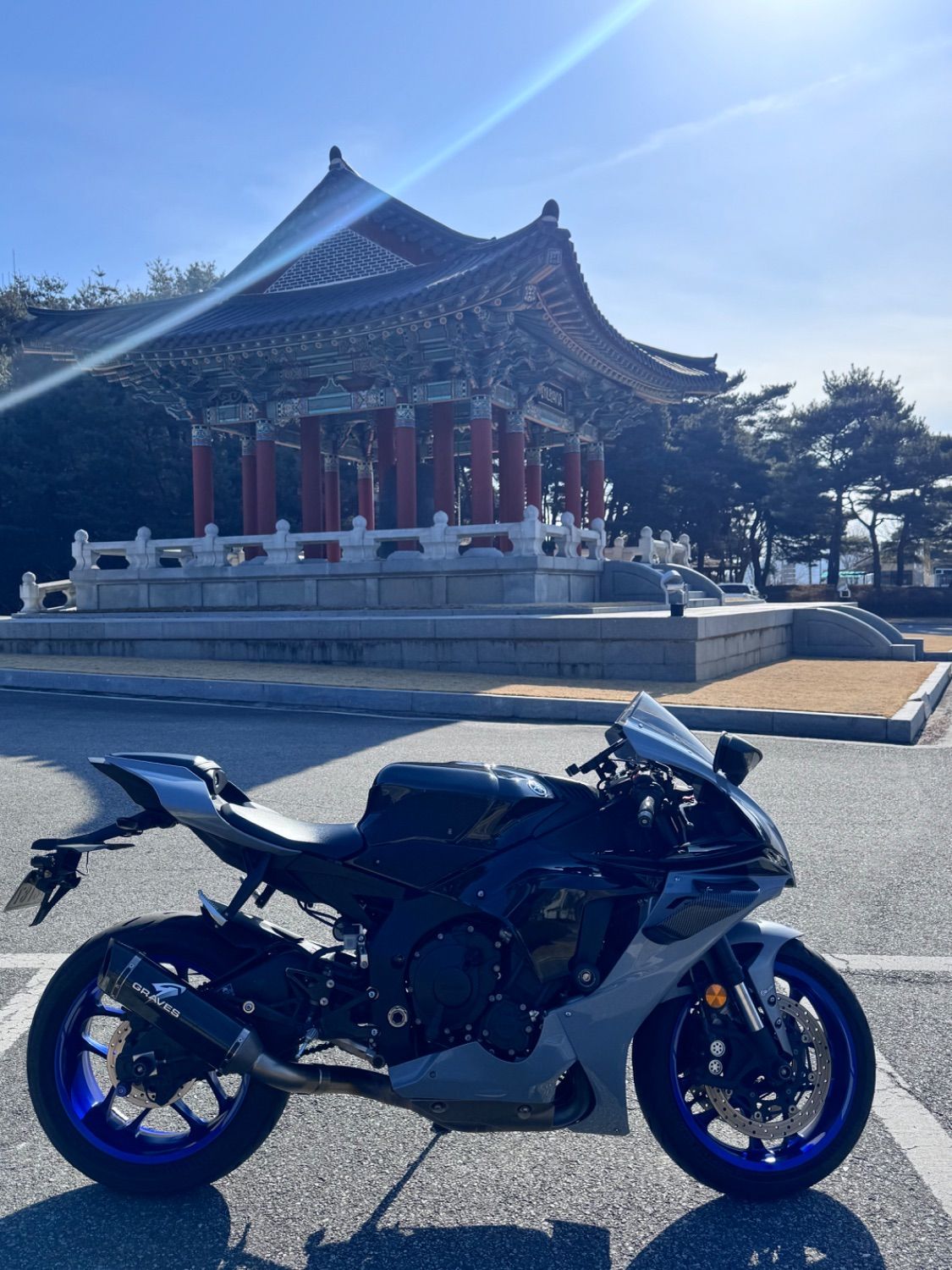 야마하 YZF R1 2020 블랙 사진 1