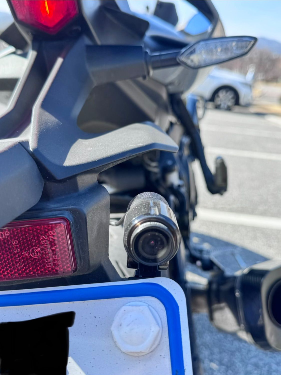 야마하 YZF R1 2020 블랙 사진 6