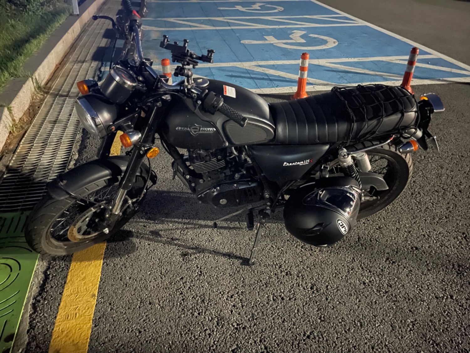 엘로이모터스 팬텀 125 S thumb 2