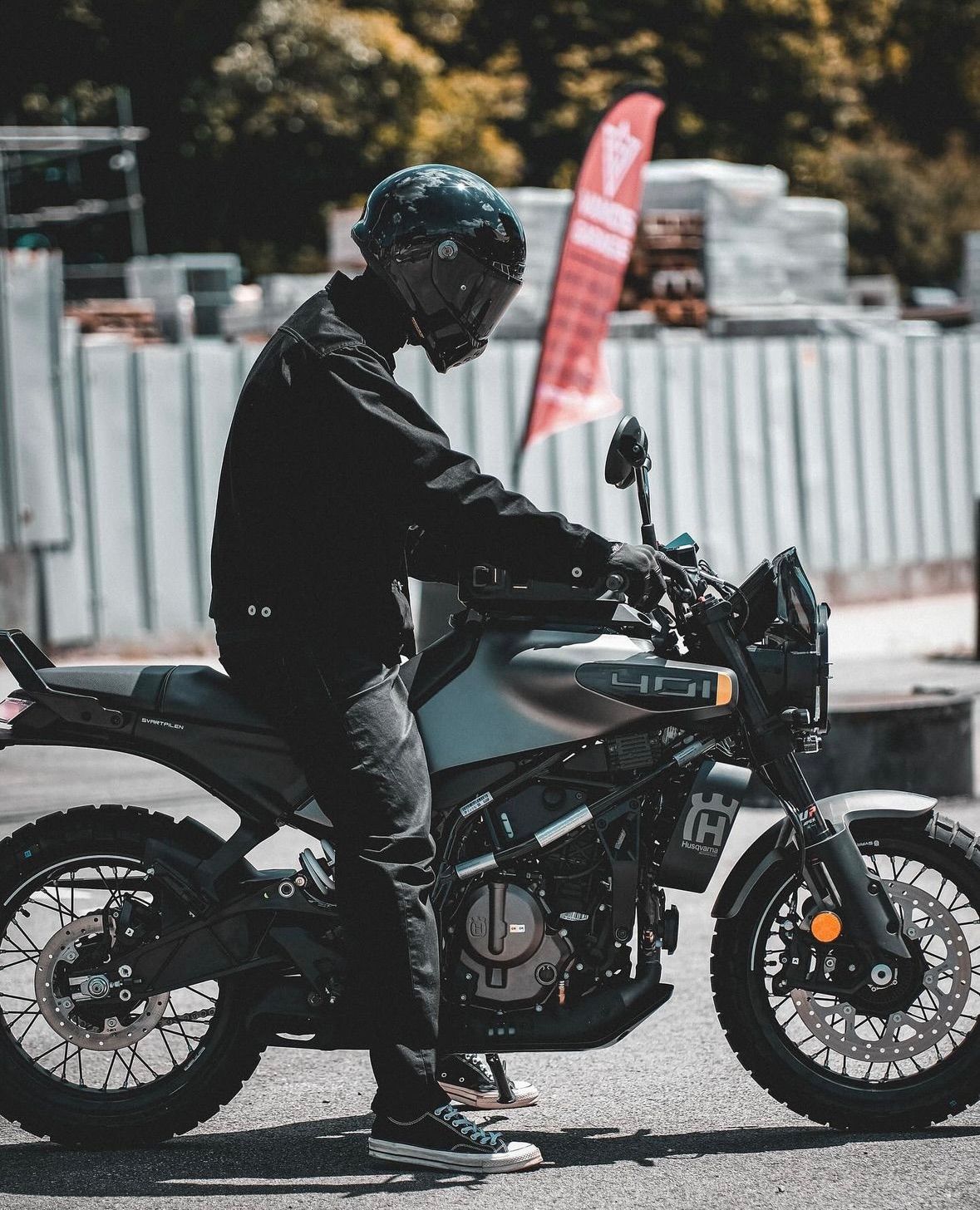 허스크바나 스바르트필렌 401 thumb 2