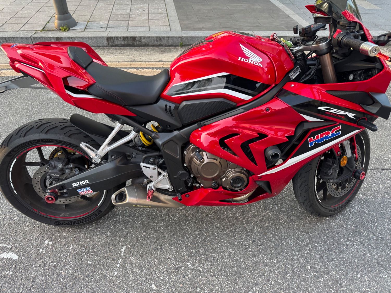 혼다 CBR 650 R 2021 레드 사진 7