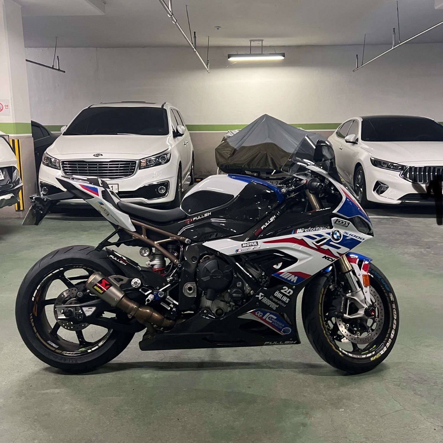 BMW S 1000 RR 2021 화이트 사진 3
